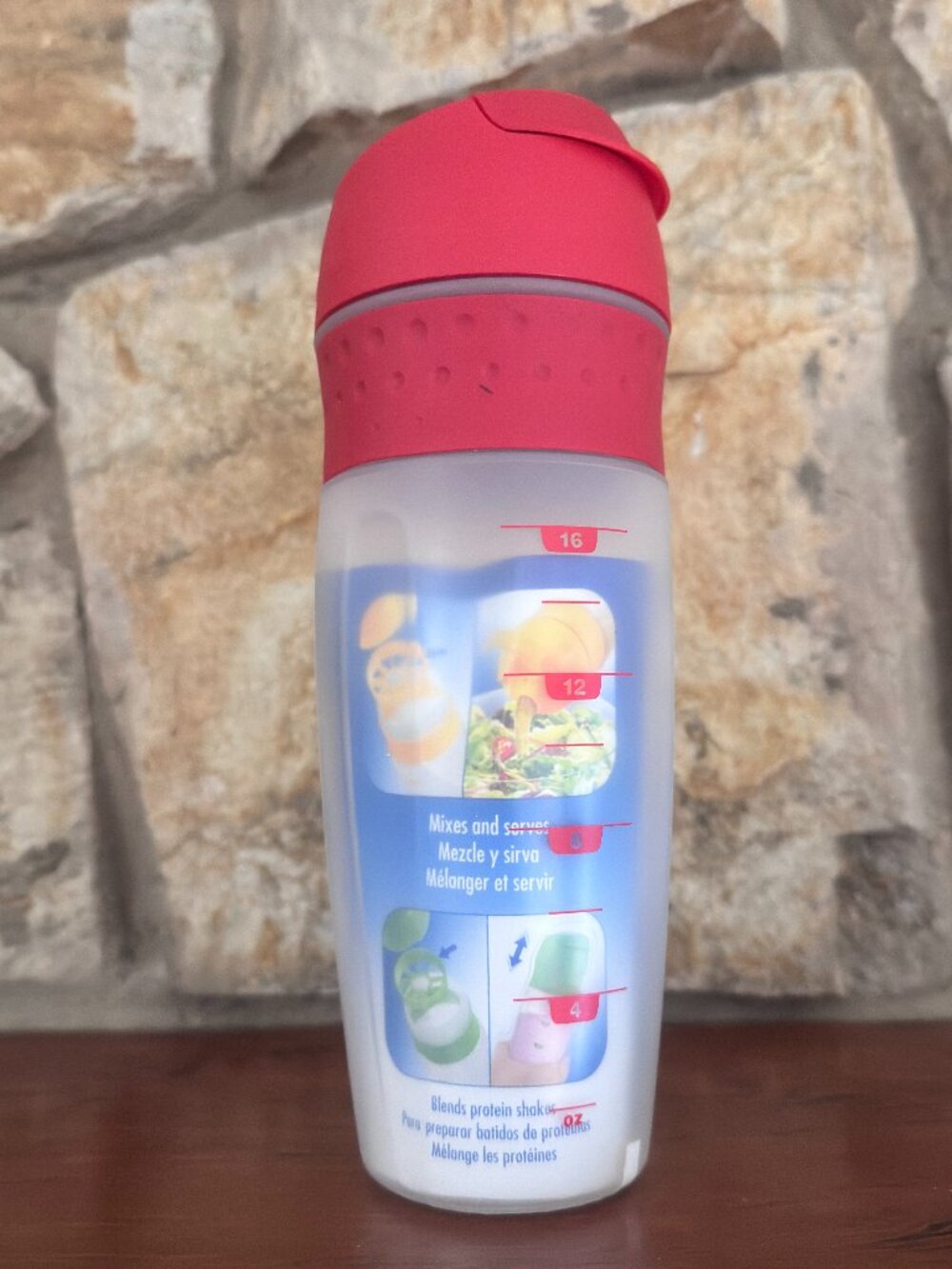 Zyliss Shaker — for quick and effective mixing of various liquids and sauces.